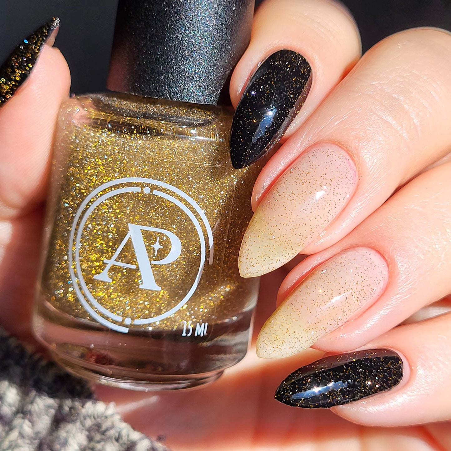 Jewelry (reflective)