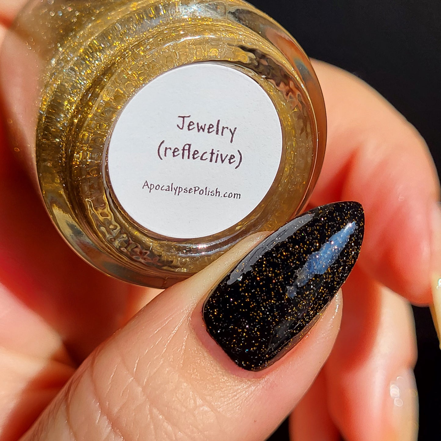 Jewelry (reflective)