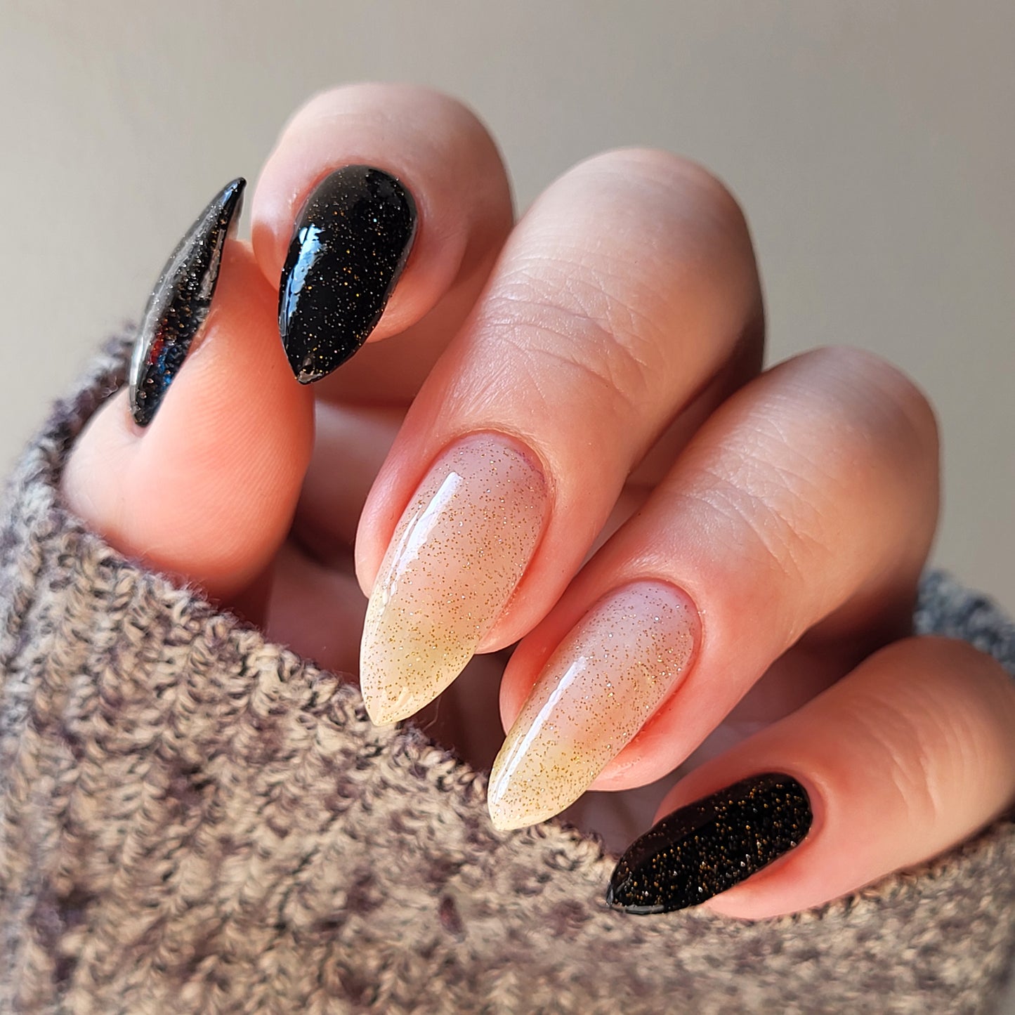 Jewelry (reflective)