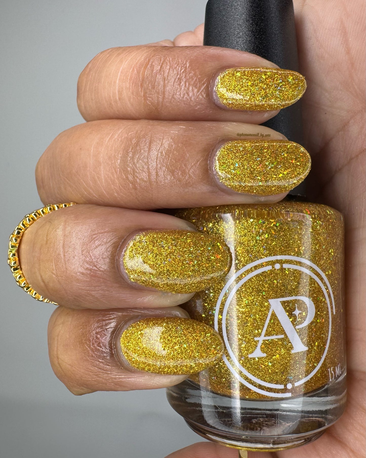 Glitter. Glitter Never Changes.