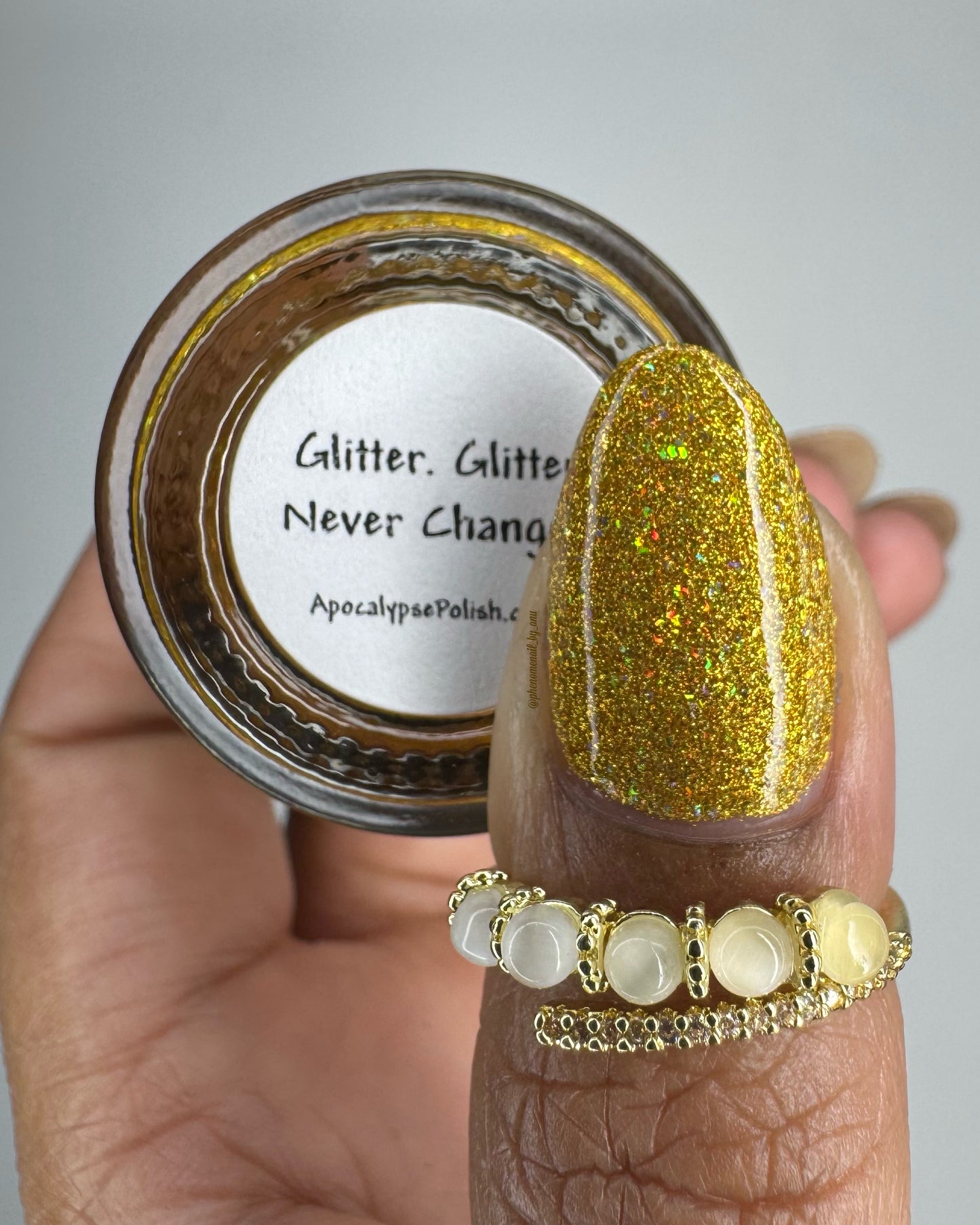 Glitter. Glitter Never Changes.