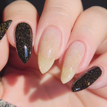 Jewelry (reflective)